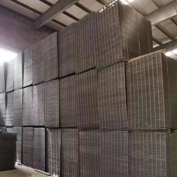 Electric & Hot Dipped Galvanized Welded Mesh Panel for Fencing and Construction photo-3