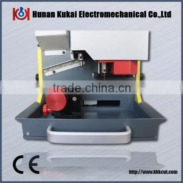 CE Approved Best Quality Key Duplicating Machine Automaic Key Cutting Machine photo-5