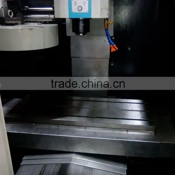 High Precision Low Price Good Quality Bed Type China Cnc Milling Machine VM850B photo-3