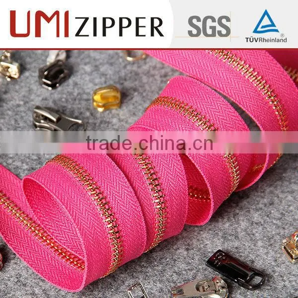 With no Zip Runner 30 cm no 4 Gold Brass Zipper Roll by Meter photo-2
