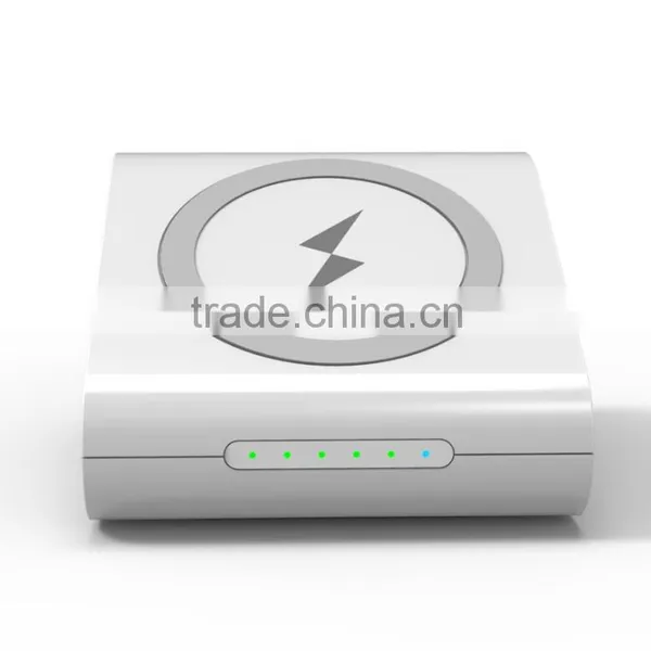 We Take Customers as Our Gods New qi External Backup Battery Wireless Charger Mobile Phone Power Bank 5000 photo-5