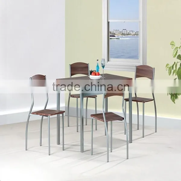 New Design Metal Frame Glass Dining Table 4 Chairs Set