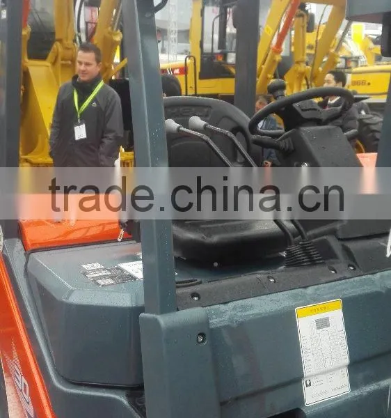 China Top1 Forklift Heli Brand 2000kg Fork Truck With Pneumatic Tyre photo-4