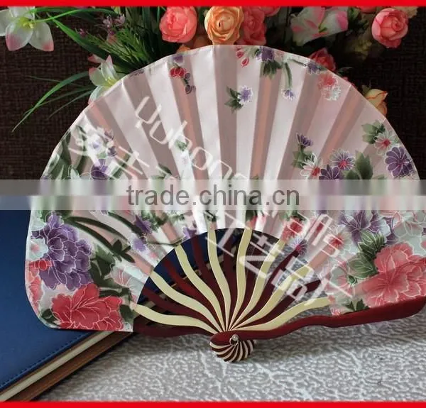 Customized Bamboo Ladies Gift Fan photo-4