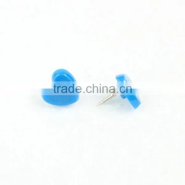 Heart Shape Thumbtacks photo-3
