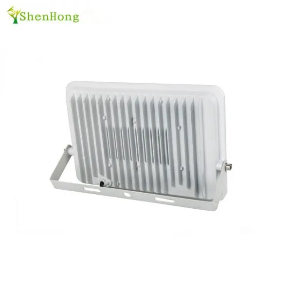 Best Price High Power Lumen Outdoor IP66 Waterproof Parking Lot 20W 30W 50W 100W 200W Led RGB Flood Light photo-2