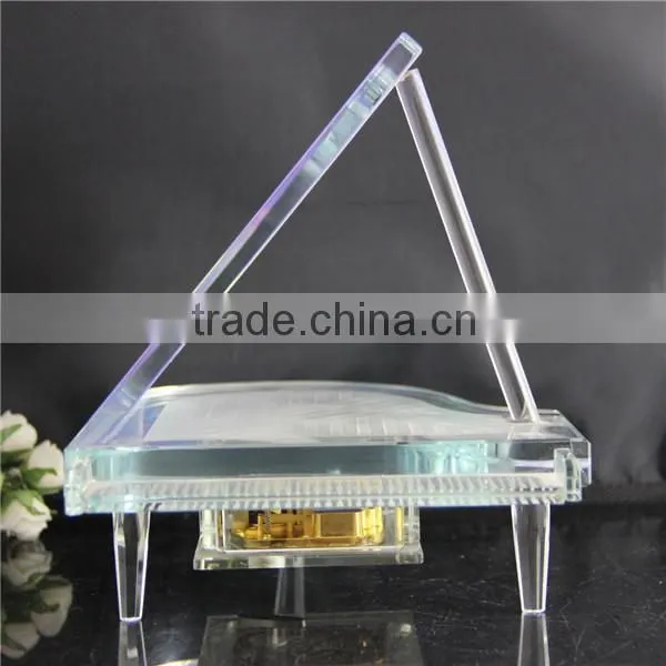 Beautiful Engraved Crystal Piano for Wedding,&birthday Gifts Favor photo-3