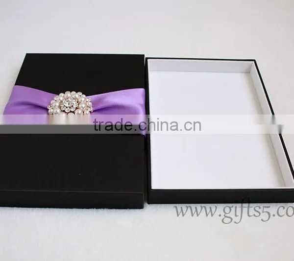 Customized Made-In-China Luxury Ribbon Wedding Invitation Box For Gift photo-2