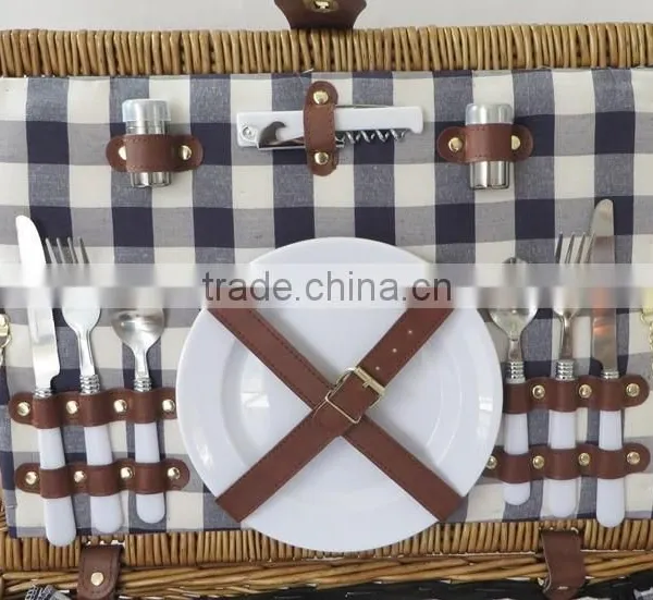 Colored Outdoor 2 Person Wicker Insulated Picnic Basket photo-3