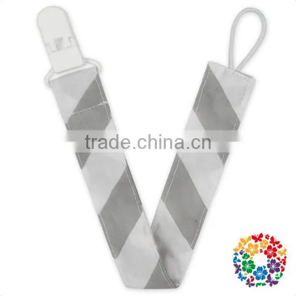 2016 Wholesale Cute Owl Print White Pacifier Holder Clip photo-5