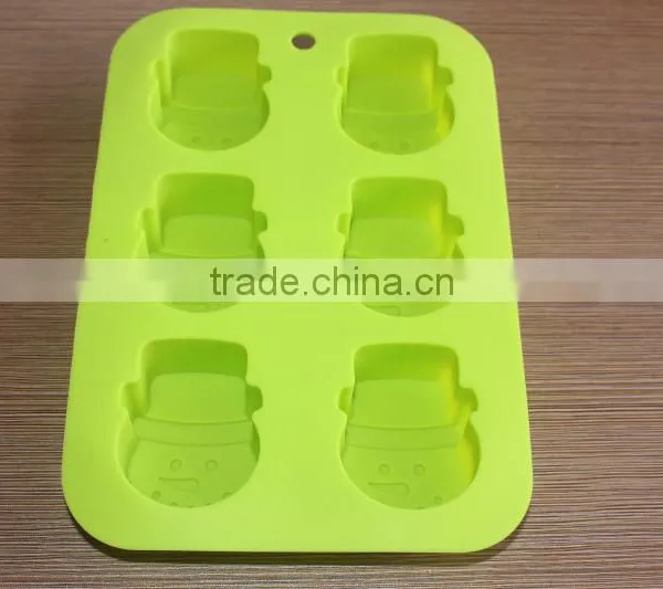 Promotional Gift 6 Cavity Snowman Shape Christmas Cake Molds Silicone Molds for Baking Set photo-4