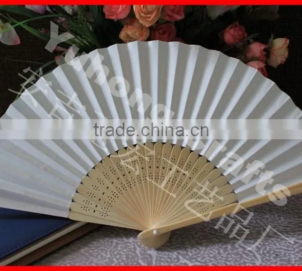 China Traditional Elegant Paper Folding Hand Fan photo-3