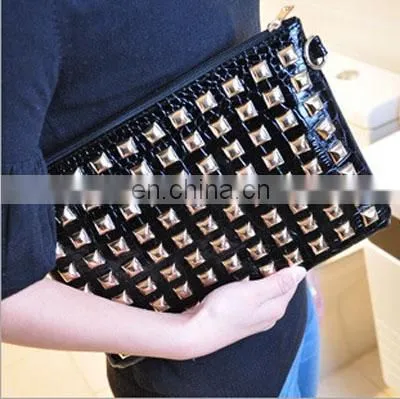 Leather Handbag With Rivets Online Shopping Gift Bags photo-5