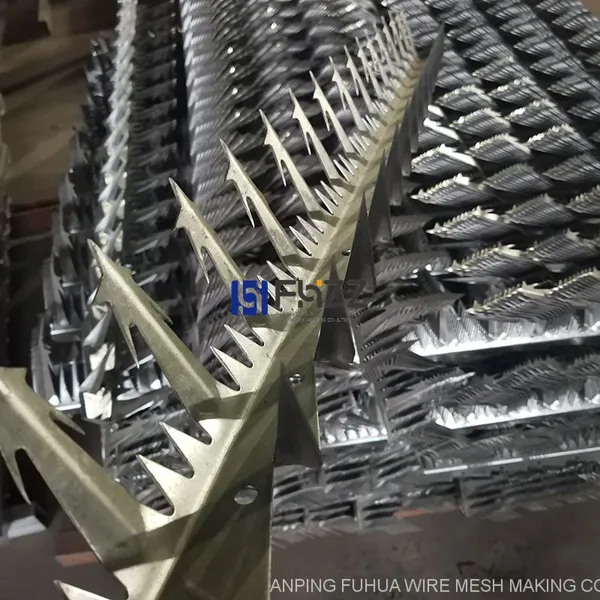 Perimeter Security Anti Climb Wall Spikes Made of Galvanized Steel Spear Type Spikes photo-2