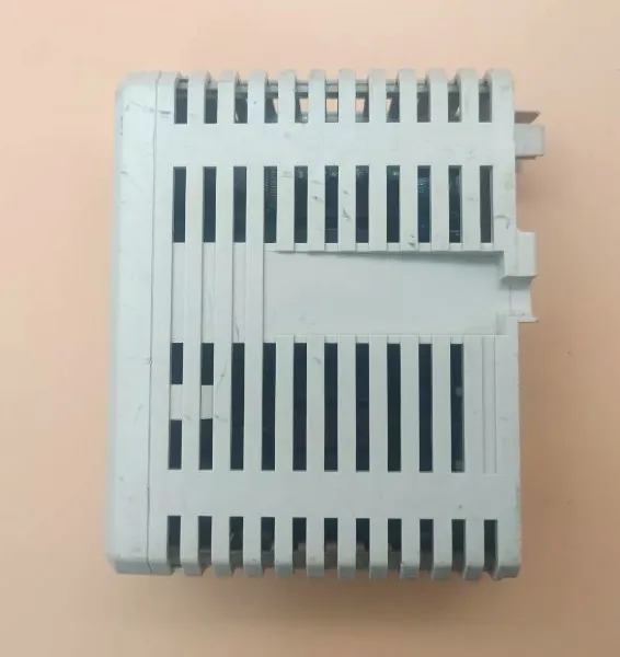 ABB DO821 3BSE013250R1 Цифровой выходной реле 8 каналов