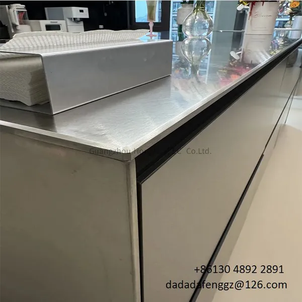 DADADAFENG Custom L‑Shaped 304 Stainless Steel Bar Counter Vibration Matte Finish Commercial Coffee Shop Bar Counter