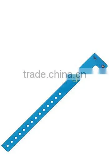 Personalized Vinyl Wristband With Locking Plastic Snap (0.7"W)