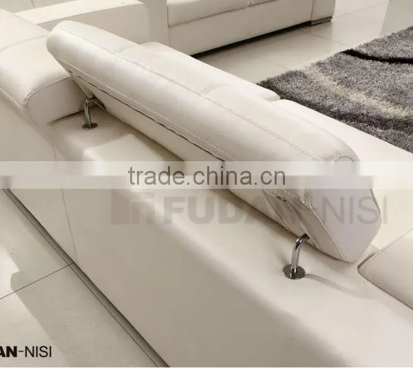 Minimalist Indoor Furniture White Leather Sectional Sofa Made in China photo-4