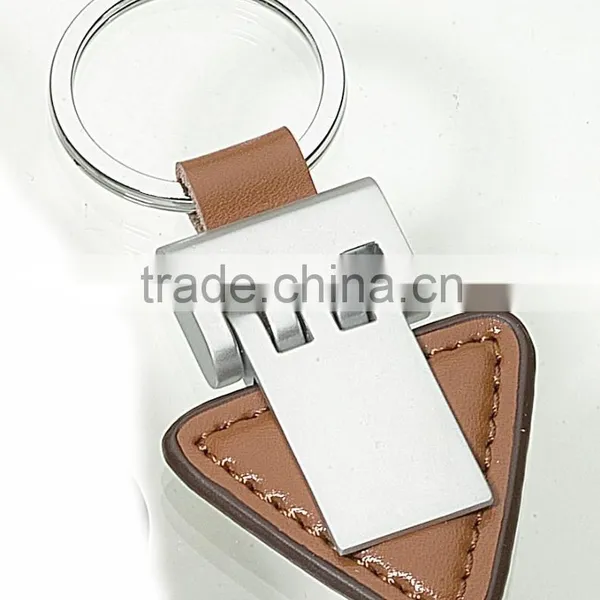 Leather Key Holder With Metal Gear Design photo-4