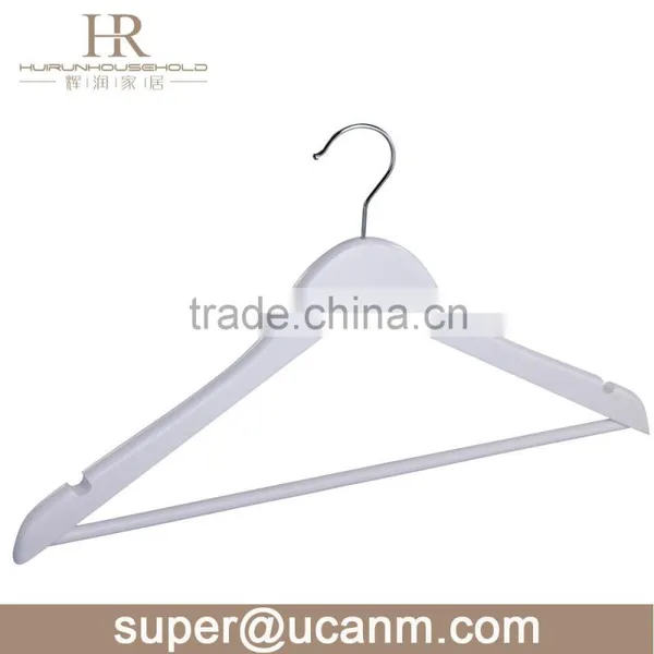 HRW-6611W Wooden Coat Hanger