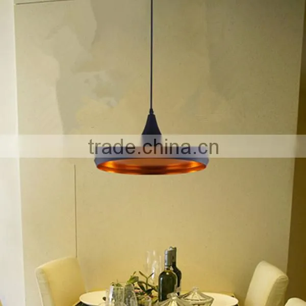 Golden Aluminum Pendant Lamp photo-3