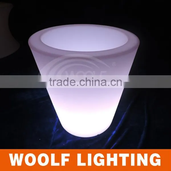 Waterproof PE LED Pot Light Attractive Apperance for Outdoor Decoration photo-3