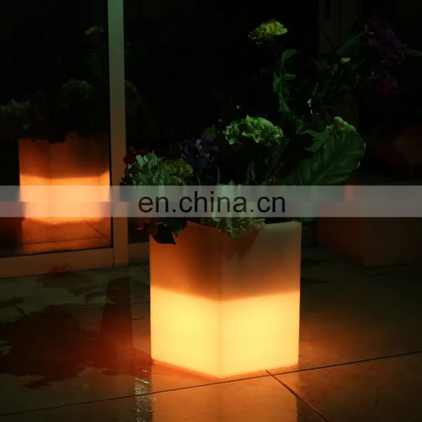 IP64 Led 16color Flashing Home Decoration Plastic Led White Flower Vase With Led Color photo-5