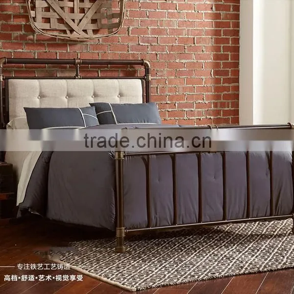Morden Style Vintage Wrought Iron Soft Pack Bed Special Offer in Stock