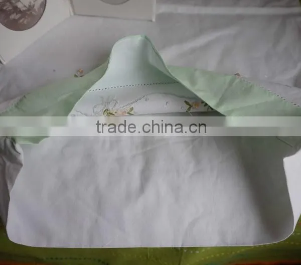 50*70CM Colorful Flowers and Stems Embroidered Hemstitched Green Colour Pillowcovers photo-4