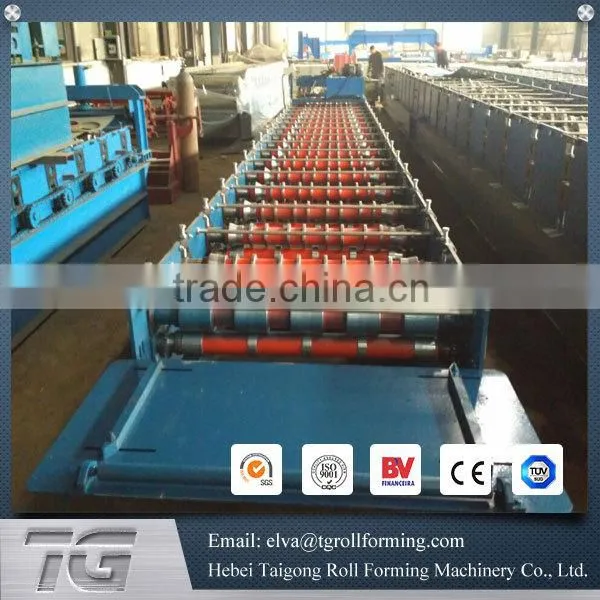 Sheet metal roofing sheet rolling machine