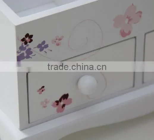 White Wooden Jewelry Box photo-5