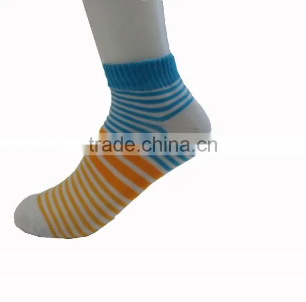 Women Fashion Stripe Socks photo-2