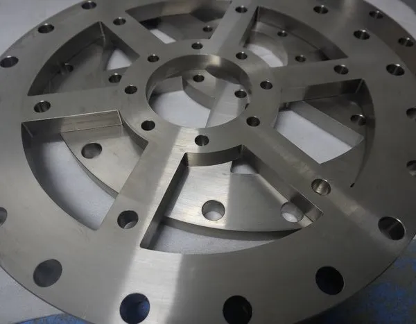 Titanium Frange photo-2