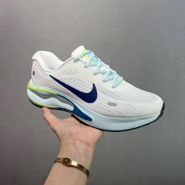 Nike Journey Run Shoes photo-2