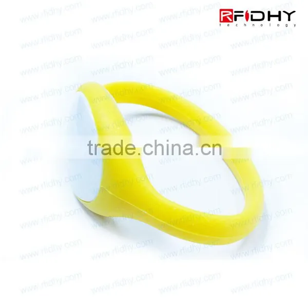 Programmable Nfc Rfid Wristband for Android Phone photo-3