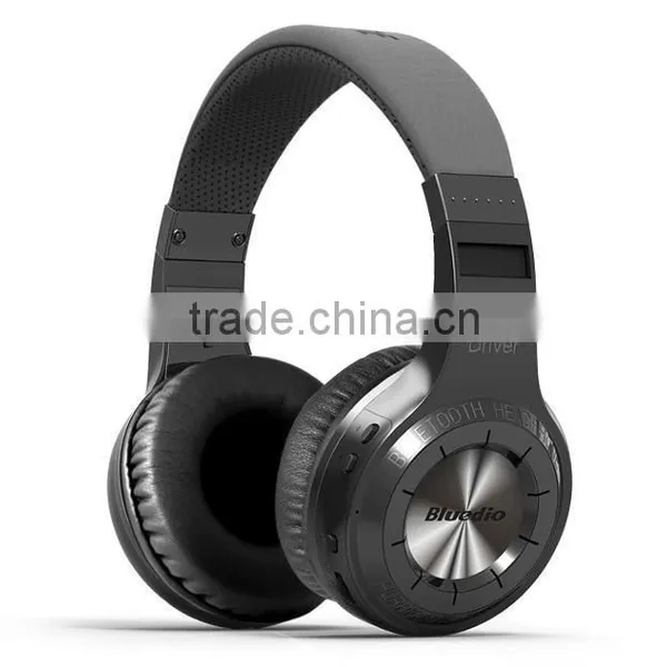 Stylish Stereo Bluetooth Headphone With Ergonomic Design Model HS01 photo-3