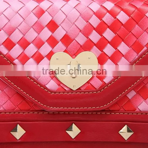 Latest Design Manufacturers Ladies Woven Leather Hand Bags at Low Price photo-3