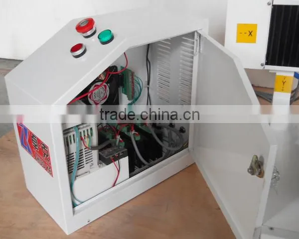 China 1.5KW Spindle Small PCB CNC Router Milling And Driling Machine With Linear Square Guide Rail ZK-3030 300*300mm photo-3