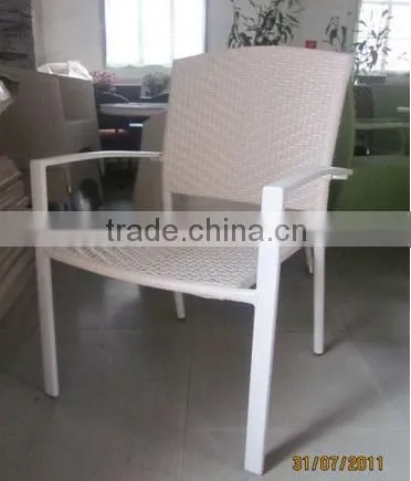 Rattan Furniture Restaurant Wicker Dining Stacking Arm Chair YC301