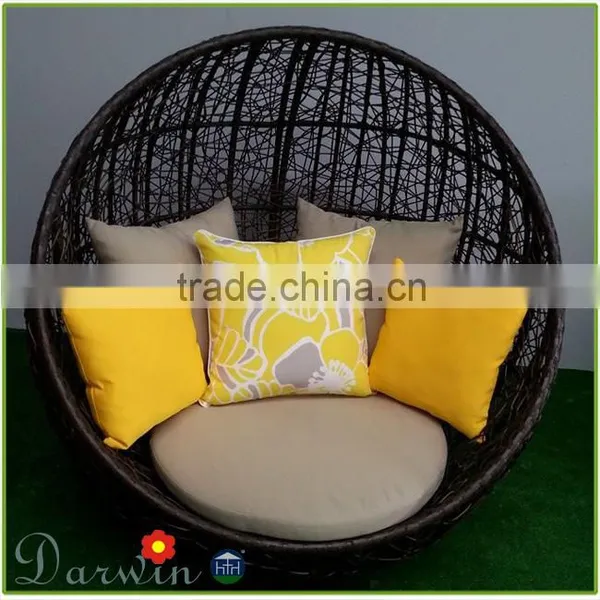 Waterproof PE Wicker Rattan Cheap Outdoor Patio Daybed photo-3