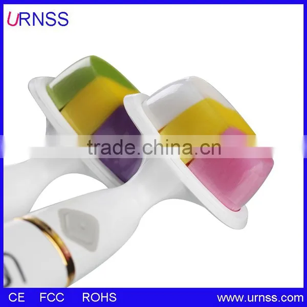2015 Hot Selling Portable Facial Cleansing Brush for Deep Cleansing photo-3