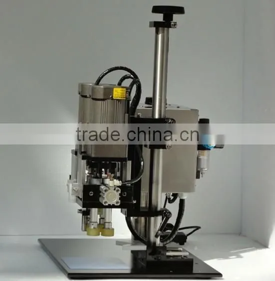 Semi-automatic Hand Button Spray Gun Lock Lid Plastic Bottle Closer Cap Capping Machine photo-4
