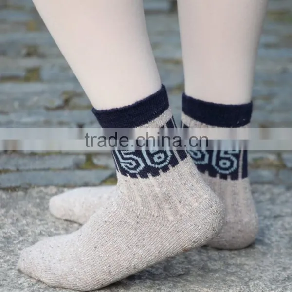 Oskate Woman Sports Sock, Knitted Cotton Woman Sock photo-2
