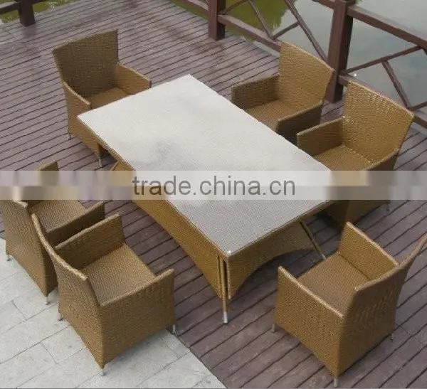 PE Rattan Outdoor Dining Set photo-2