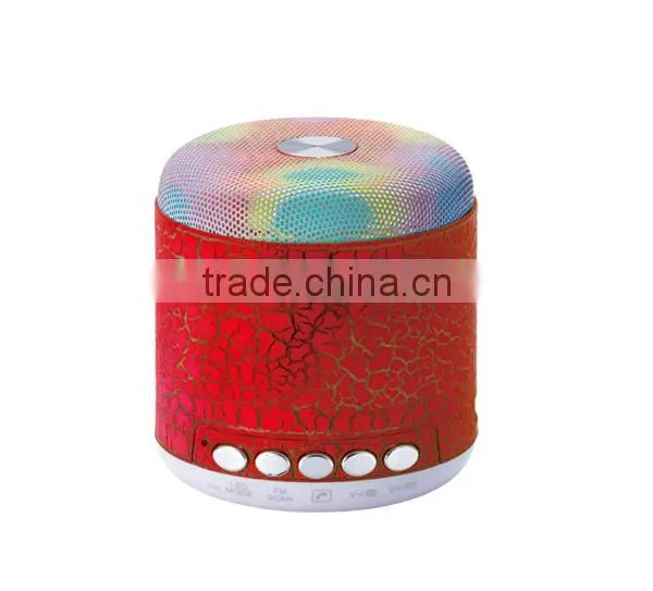 2016 Hot Sale Flashlamp Bluetooth Speaker, FM USB TF BT AUX-IN Boombox, Portable Mini Bluetooth Speaker Wireless photo-2