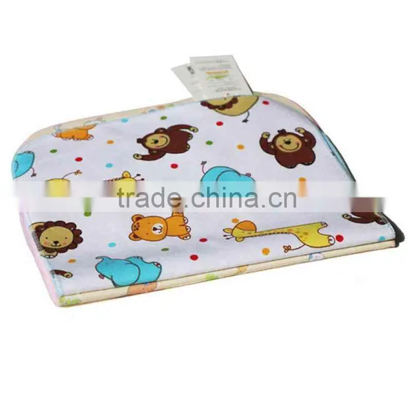 Baby Bamboo Travel Contoured Changing Pad photo-2
