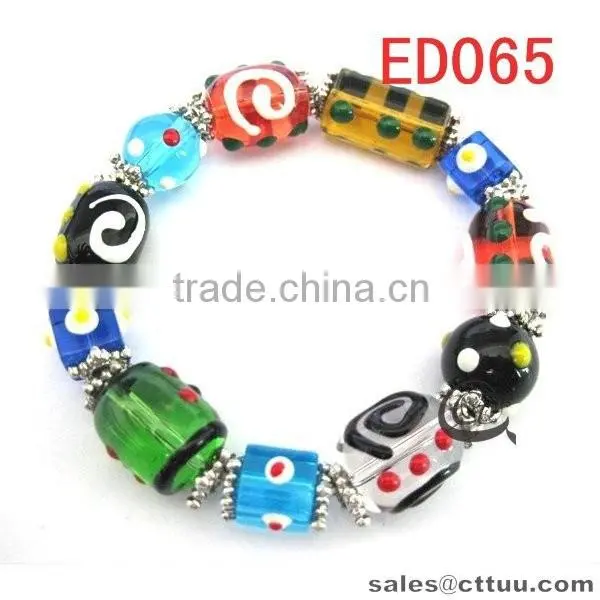 Handmade Christmas Style Glass Bead Bracelet for Europe photo-5
