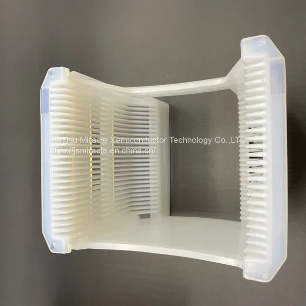 Made China Superior Quality PFA Wafer Cassette for Semi-conductor Industry photo-4
