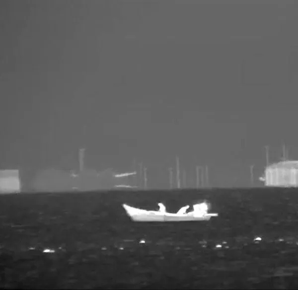 Sea Surface Search Scanning Radar Ship AIS Integrated Photoelectric Turntable Linkage All-in-one Machine Sea Search Radar photo-5