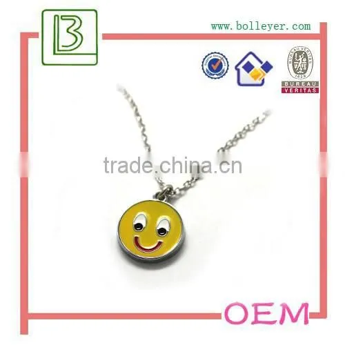 Chic Alloy Flower Pendant Necklace For Women photo-2